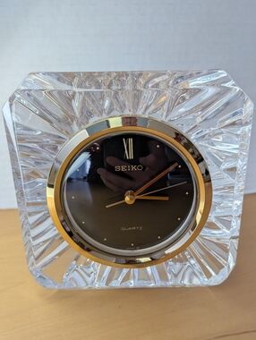 SEIKO Lead Crystal Quartz Desk Mantle Shelf Table Clock Japan Heavy Vintage